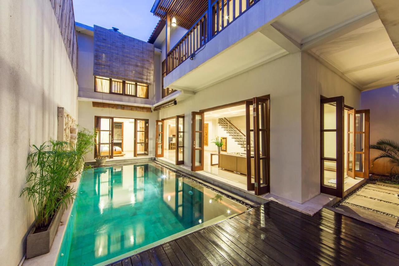 White Lotus Villas Seminyak Екстер'єр фото