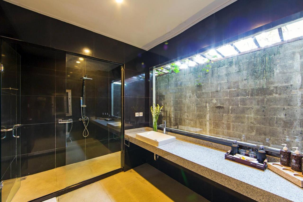 White Lotus Villas Seminyak Екстер'єр фото