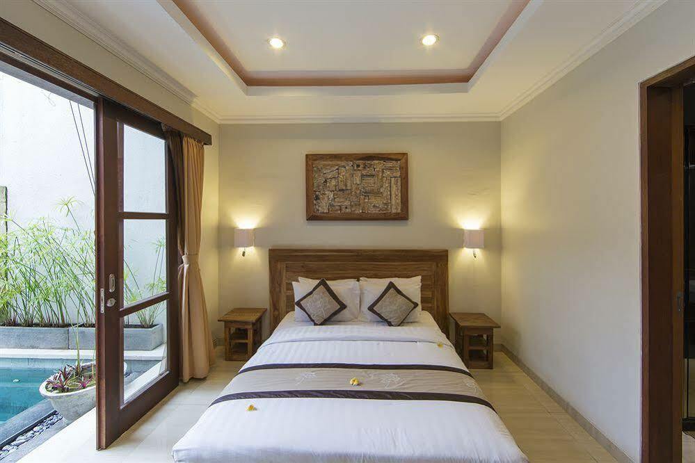 White Lotus Villas Seminyak Екстер'єр фото
